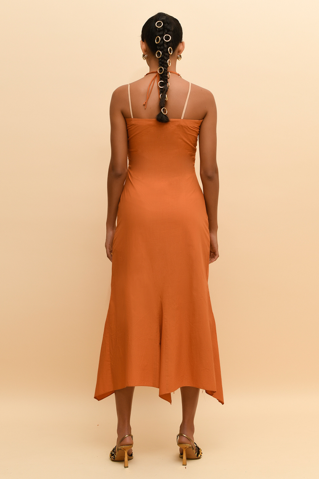 HALTER NECK SWIRL DRESS