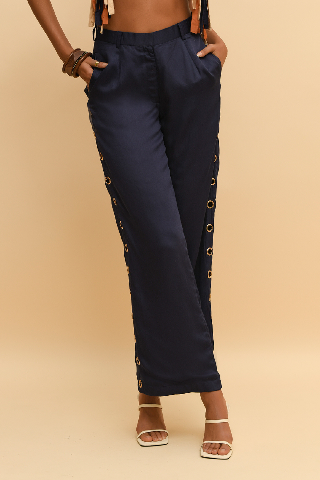 SEAM DETAIL PANTS